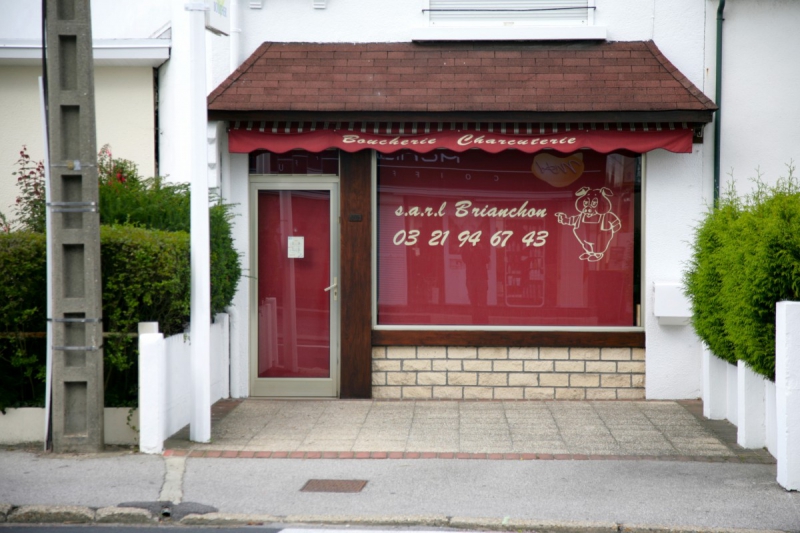 boucherie-TOUDON-min_france_frankreich_commerce_frankrijk_francia_delicatessen_butchery_charcuterie-424328